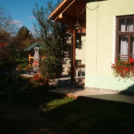 Szentkut Patak Szallo