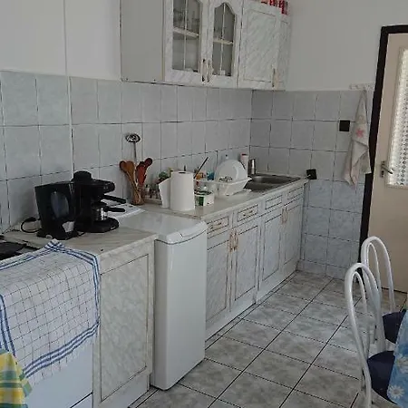 Szentkut Patak Szallo * Vasvár